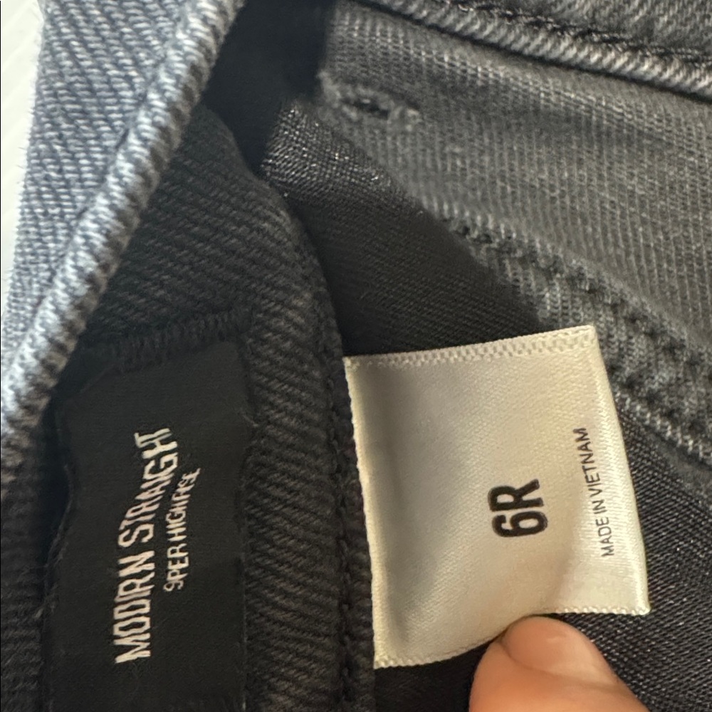 Express Modern Straight Super High Rise Gray Jeans Size 6R - Picture 7 of 8